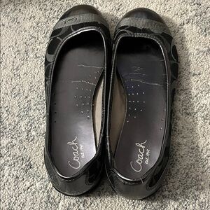 Coach Women's Black and Gray Loafers